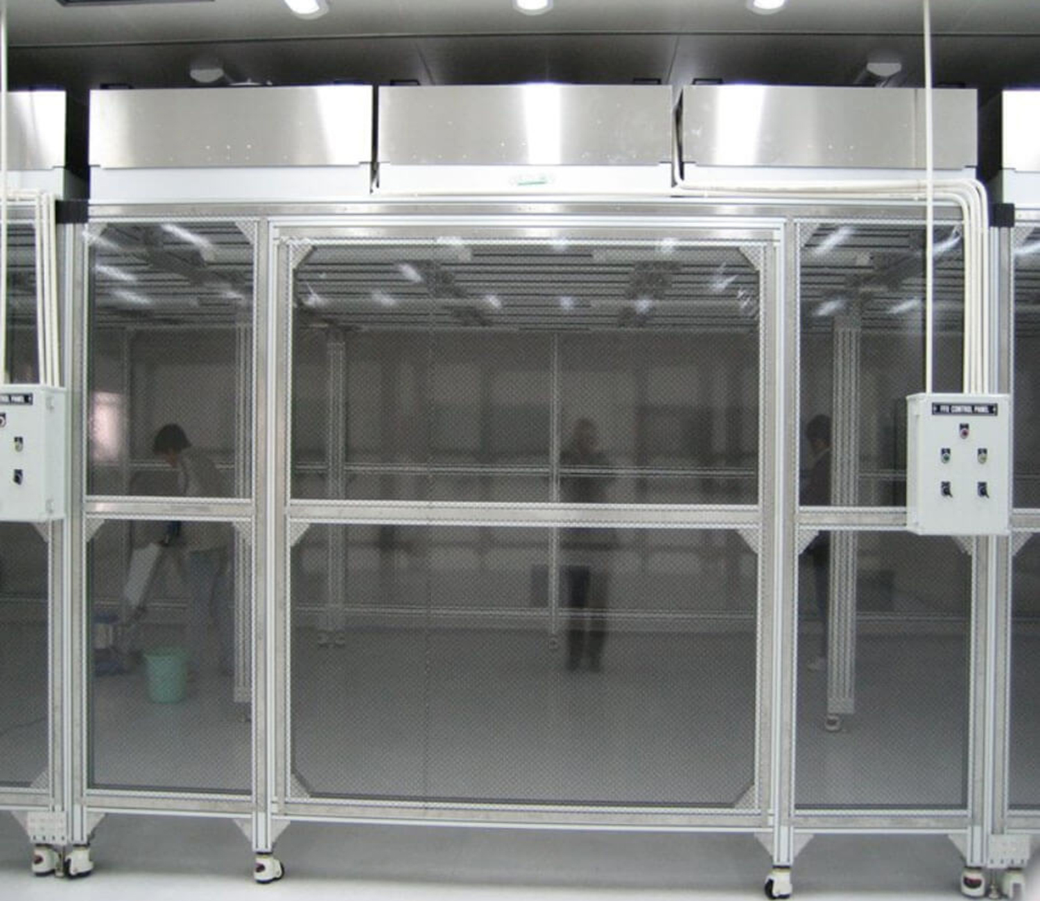 3 x 4 ISO 5 Softwall Cleanroom1