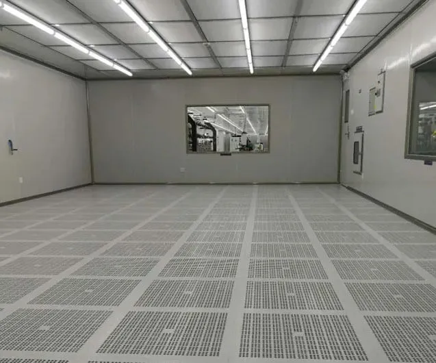 clean room.jpg