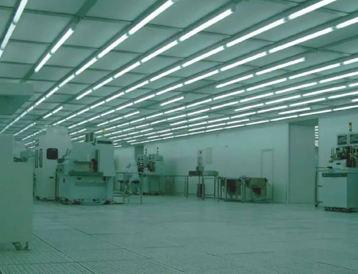 class 100 clean room2