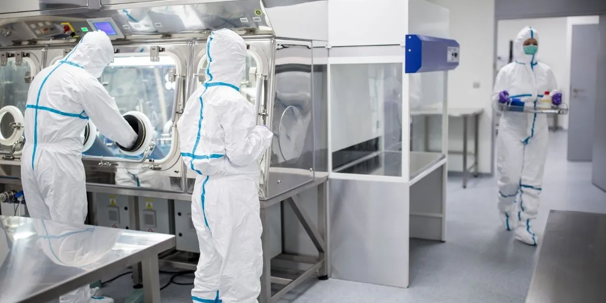 ISO 5 Cleanrooms – ISO 5 Cleanroom Requirements - Pristine Clean Bags® ISO 5 Cleanrooms – ISO 5 Cleanroom Requirements - Pristine Clean Bags®