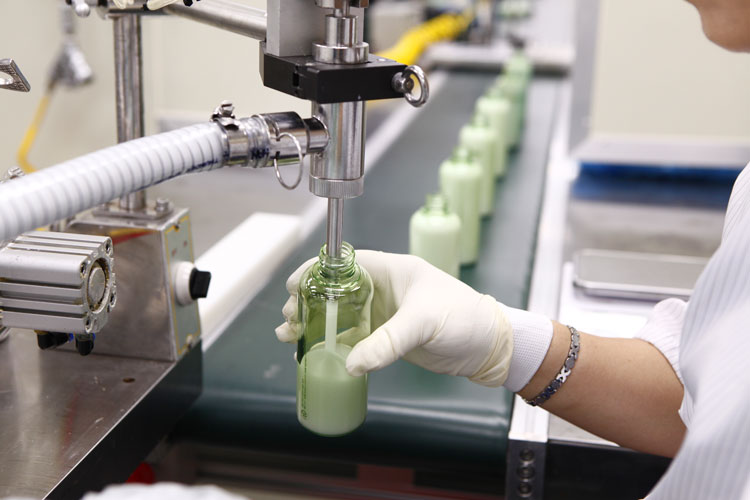 Cosmetics Manufacturer - Top Cosmetics Third Party Manufacturing Company