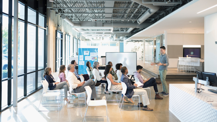 How To Conduct Effective Meetings in the Workplace | Indeed.com