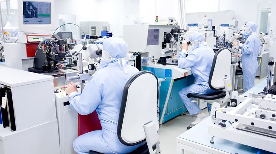 Your Guide to ESD Environment Considerations for Cleanrooms - Blue Thunder  Technologies