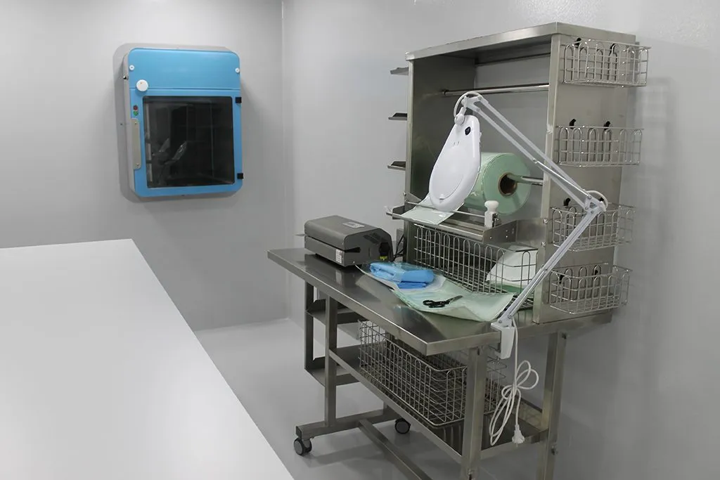 Class 100.000 Clean Room – Akmeda Medical