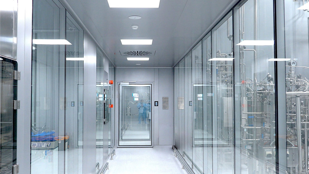 The Required Cleanroom Standards in the United States and Europe