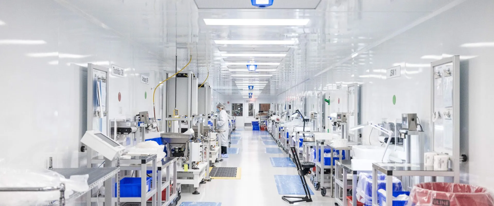Medical device manufacturing cleanroom (MECART)