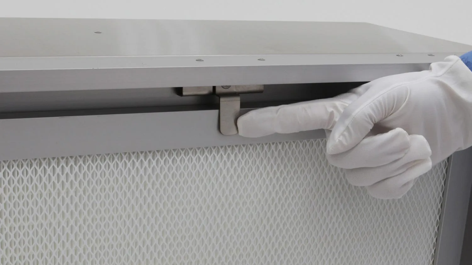 Ultimate Guide to HEPA and ULPA Filters: IEST / EN Filter Classifications, Types, Styles, and Differences Ultimate Guide to HEPA and ULPA Filters: IEST / EN Filter Classifications, Types, Styles, and Differences