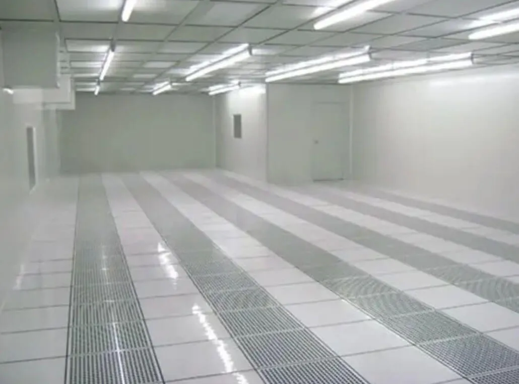Modern ISO Class 5 Cleanroom