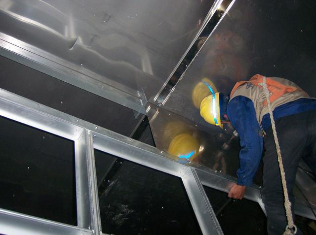 Clean room installation12.jpg