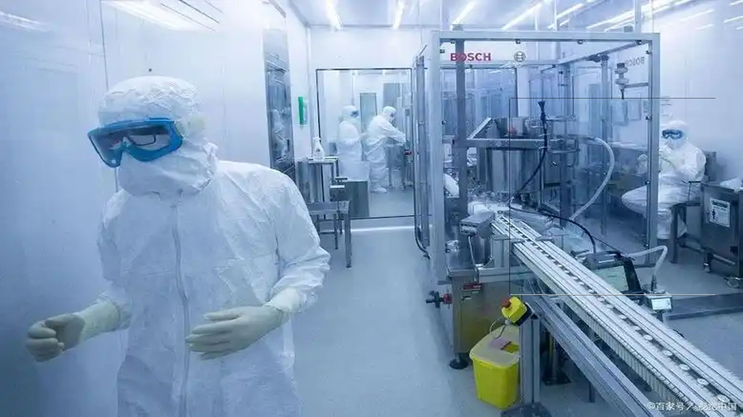Biotechnology cleanroom applications and use cases.jpg Biotechnology cleanroom applications and use cases.jpg
