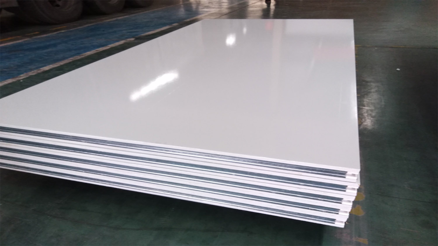 Cleanroom panel with excellent chemical resistance.jpg