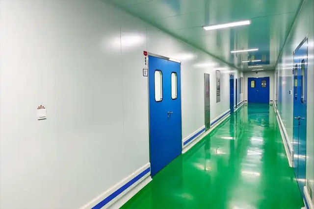 Seamless Cleanroom Panels