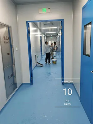 High-Volume Oral Solid Preparation Facility Cleanrom.jpg
