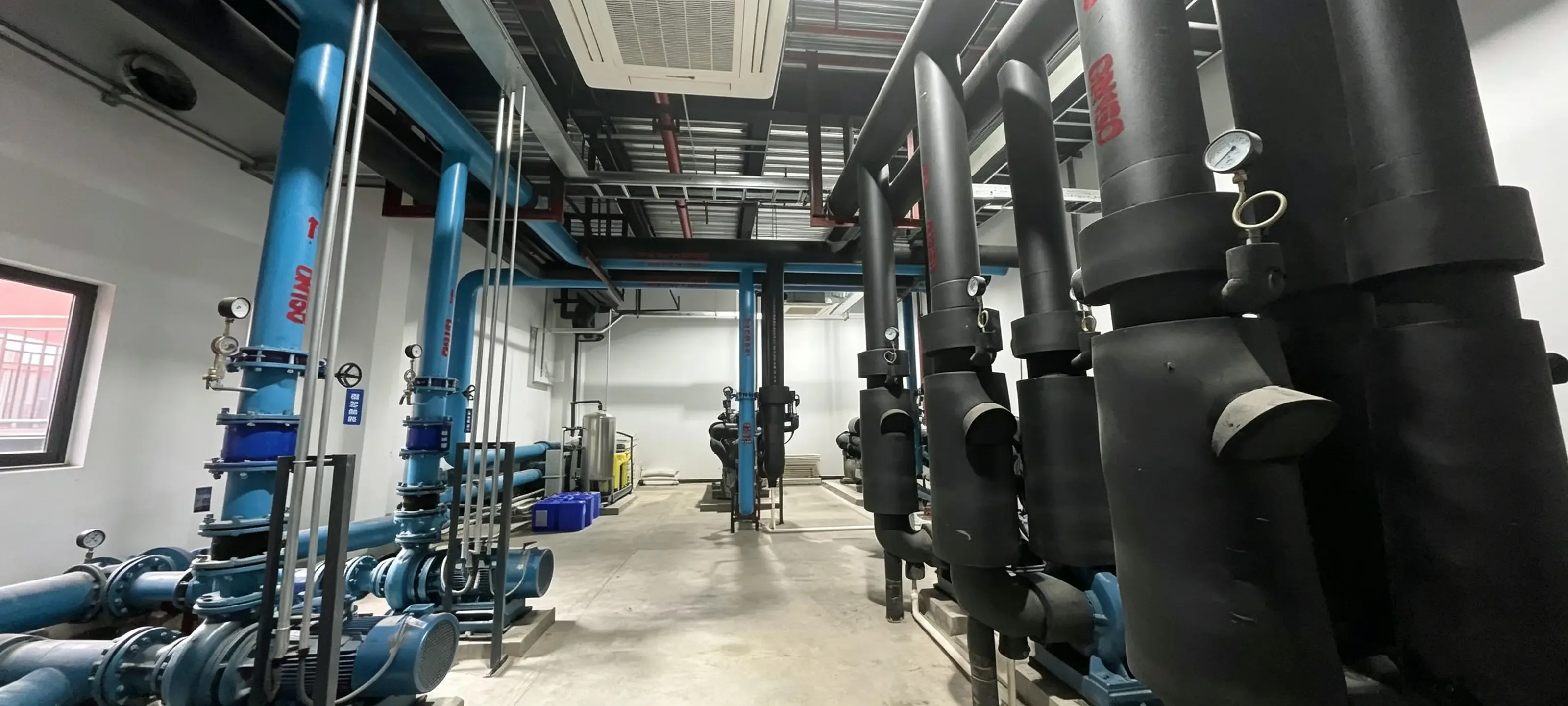Deiiang™ at a pump suction strainer housing — Beijing pharma R&D center.webp