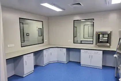 Personnel, Material Flow & Airlocks Personnel, Material Flow & Airlocks