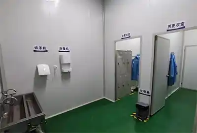 Cleanroom Gowning Room Design: Optimizin