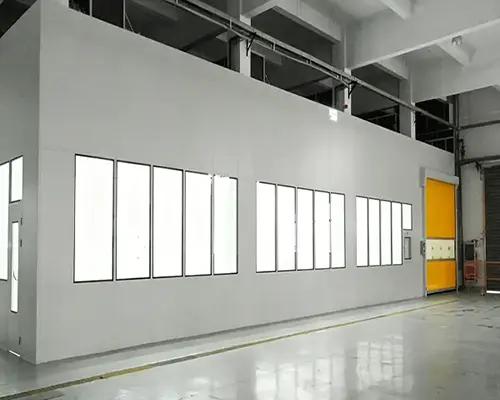 ISO 7 Hardwall Cleanroom - Side View