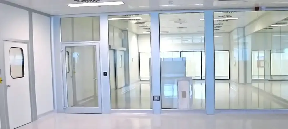 Cleanrooms Modular Glass Walls - Full visibility - Nicomac.webp