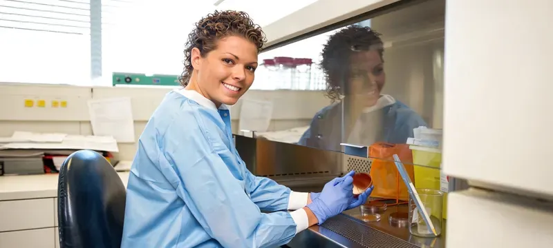 Cleaning laboratory fume hood work area Cleaning laboratory fume hood work area